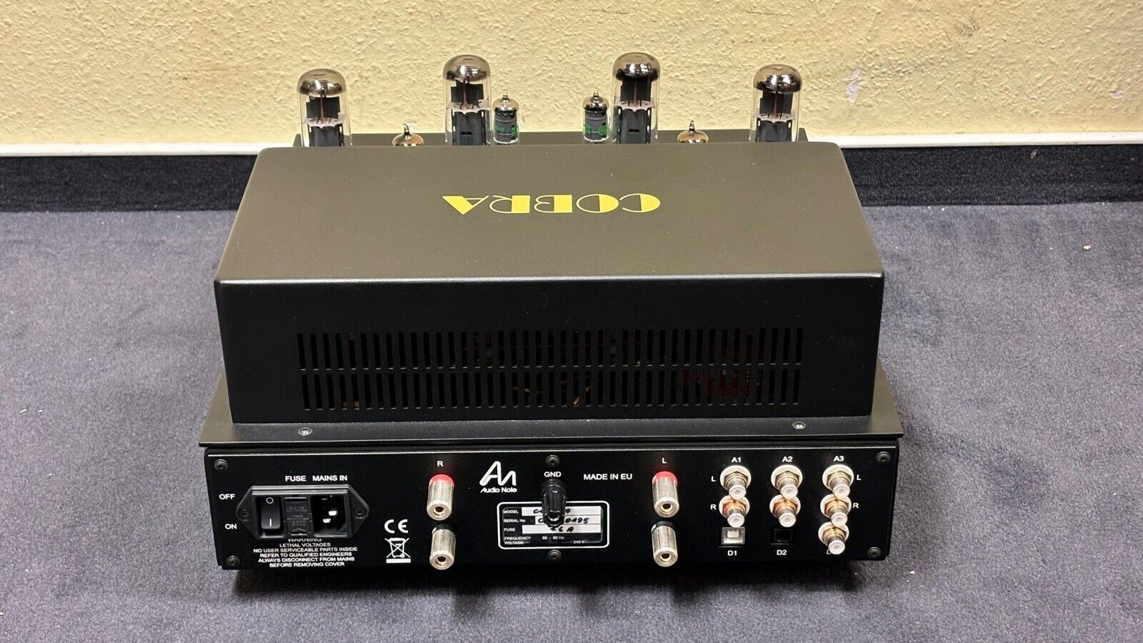 Audio Note Corba Röhren-Stereo-Vollverstärker mit 2 x 28 W