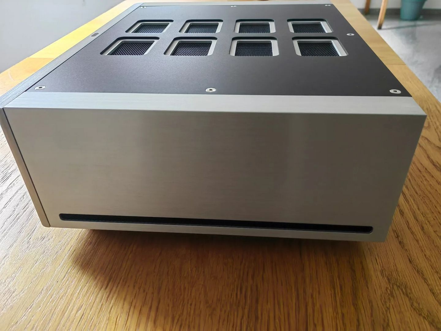 NAD M17 i2 Vorverstärker 4K UltraHD