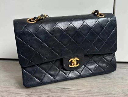 Chanel timeless flapbag schwarz gold 25 Leder