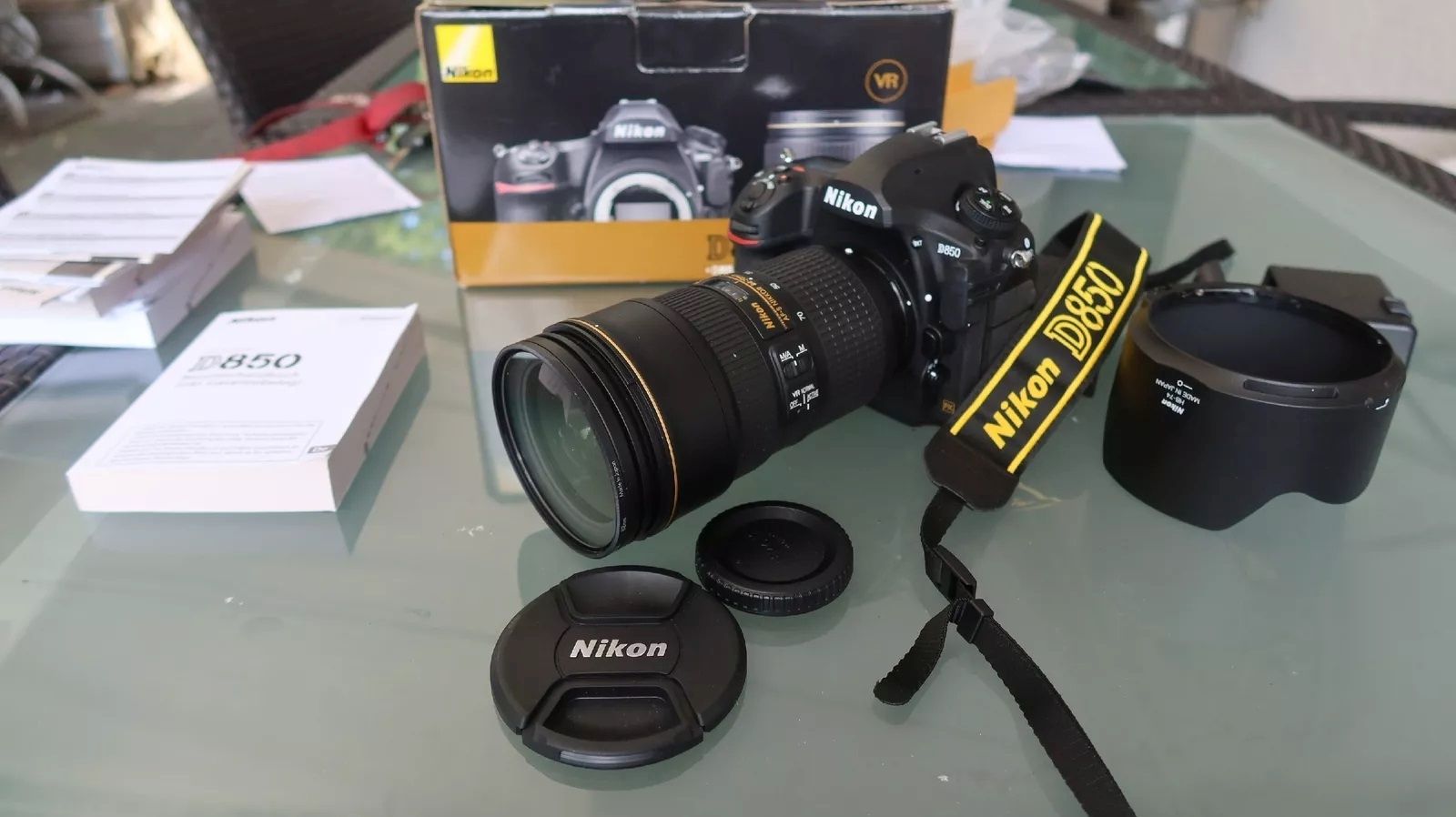 Nikon D850 24-120 VR Kit DSLR Kamera 45,7 MPix neuwertig