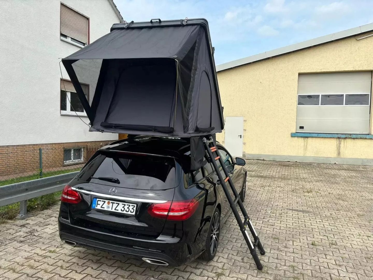 Dachzelt Autodachzelt Zelt Auto Alu Hardcase Schwarz/Grau Dachzelt Autodachzelt Zelt Auto Alu Hardcase Schwarz/Grau