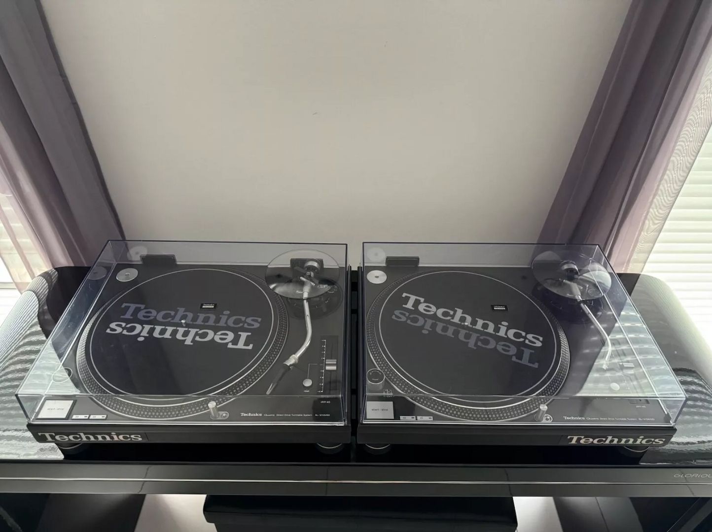 2 x Technics SL1210-M3D (MK2) Plattenspieler