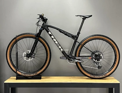 2021 Trek Supercaliber 9.8