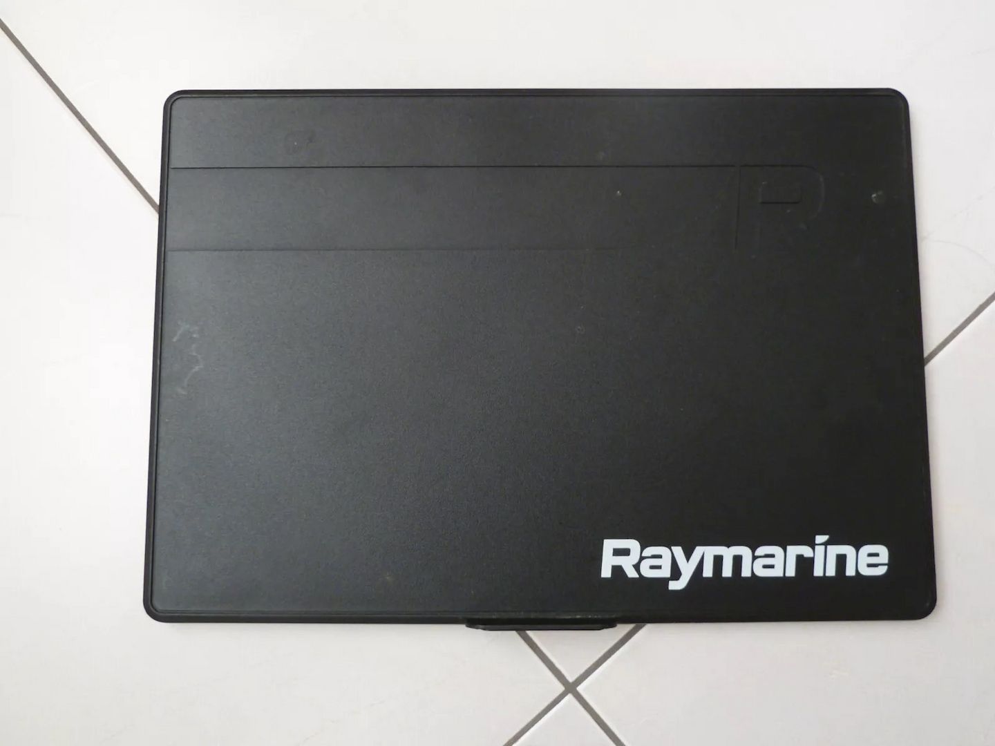 Raymarine KartenplotterAxiom 12 RV