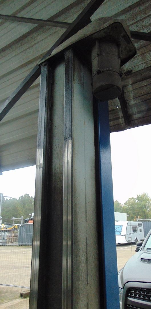 2-Säulen Hebebühne Ravaglioli bis 3,5t