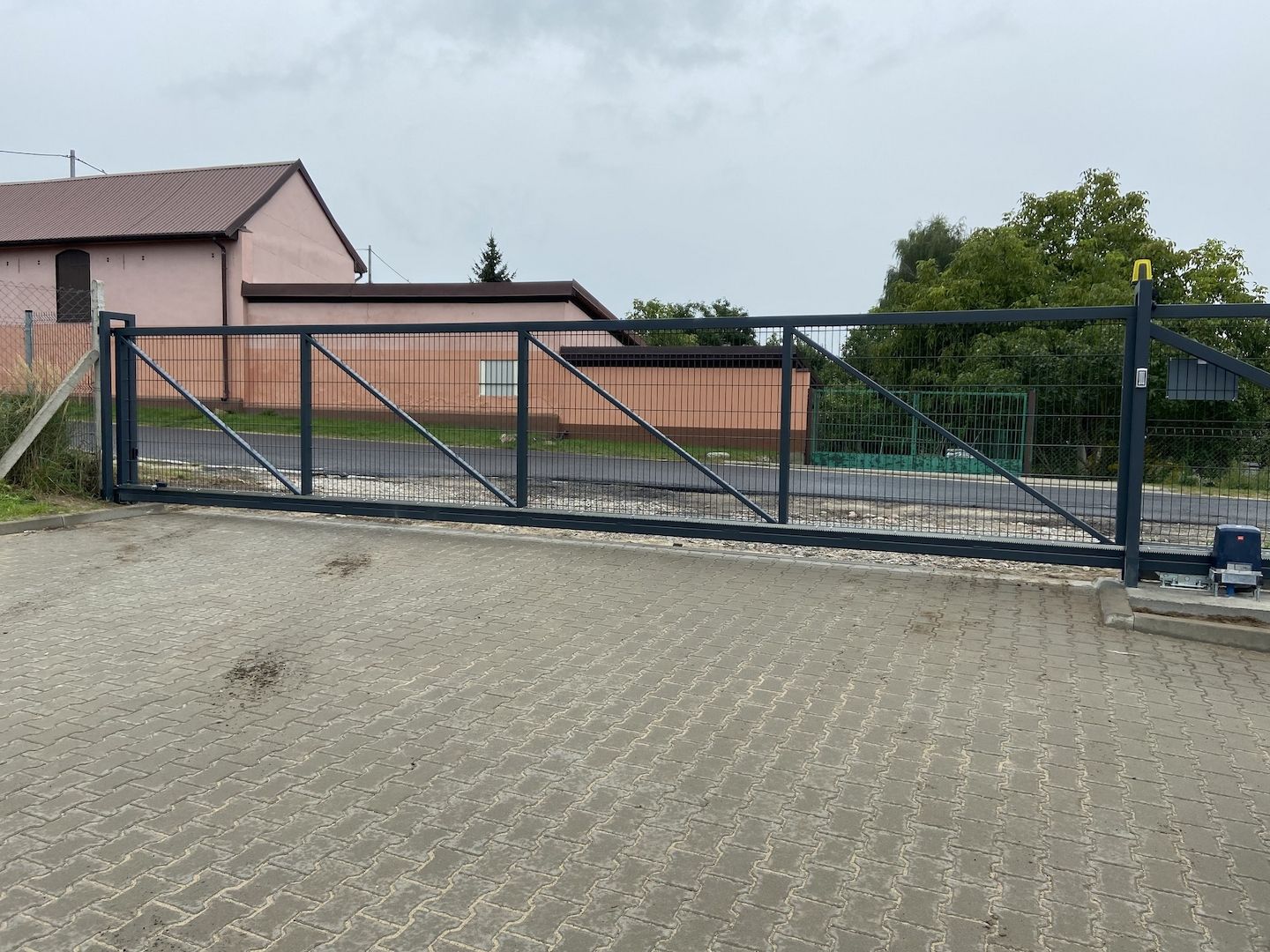 Zaun Doppelstabmatten Tore Metallzaune