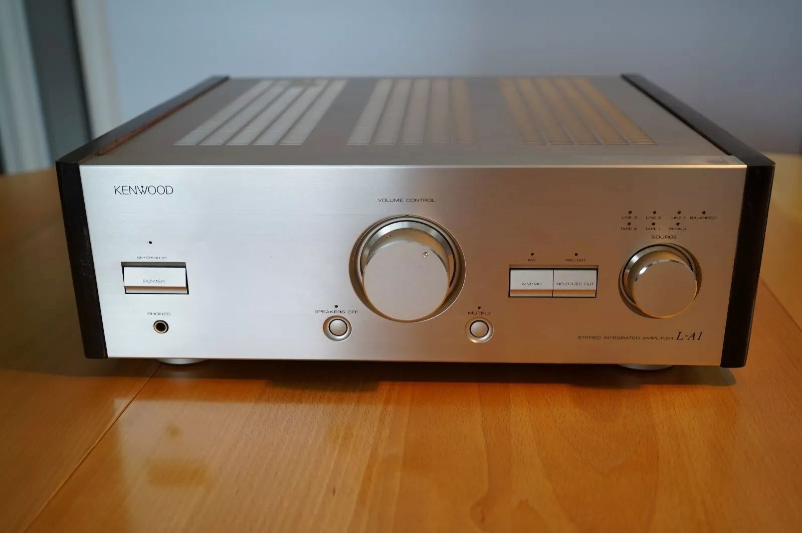 Kenwood Vollverstärker L-A1 Champagner