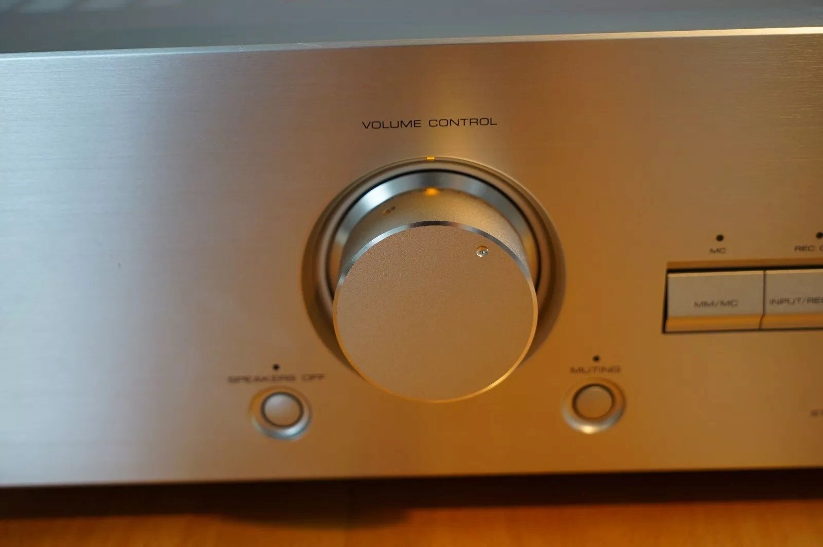 Kenwood Vollverstärker L-A1 Champagner
