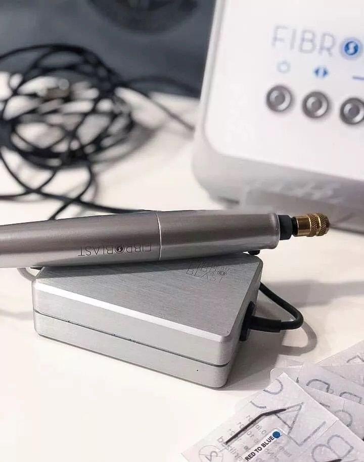 Purebeau Fibroblast Elite Gerät