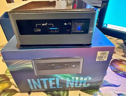 Intel NUC i7 10th Gen mini PC 16GB RAM 250GB SSD