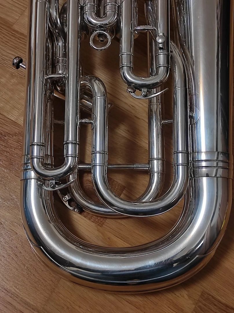 B Euphonium Yamaha Neo 642S
