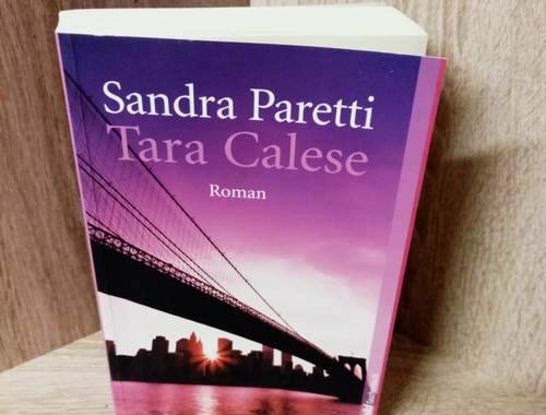 Paretti, Sandra-Tara Calese.