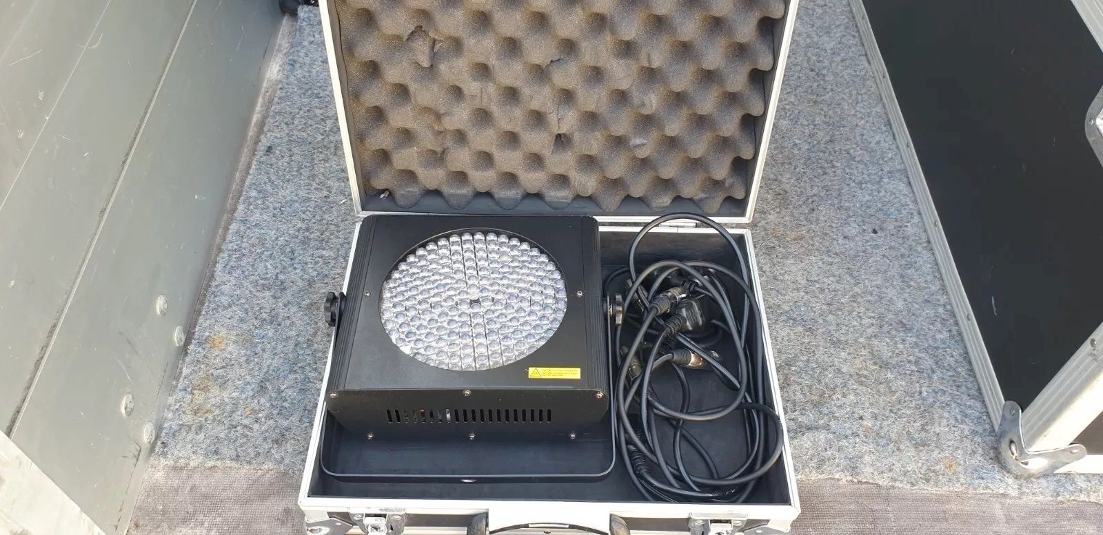 Dj PA Anlage komplett mit ALU Anhänger