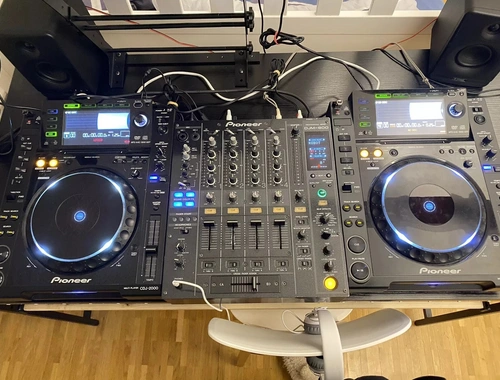 Djm 800 Pioneer+ 2x DDJ 2000 + Djm 250 km2