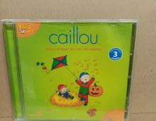 Caillou entdeckt die vier Jahreszeiten.