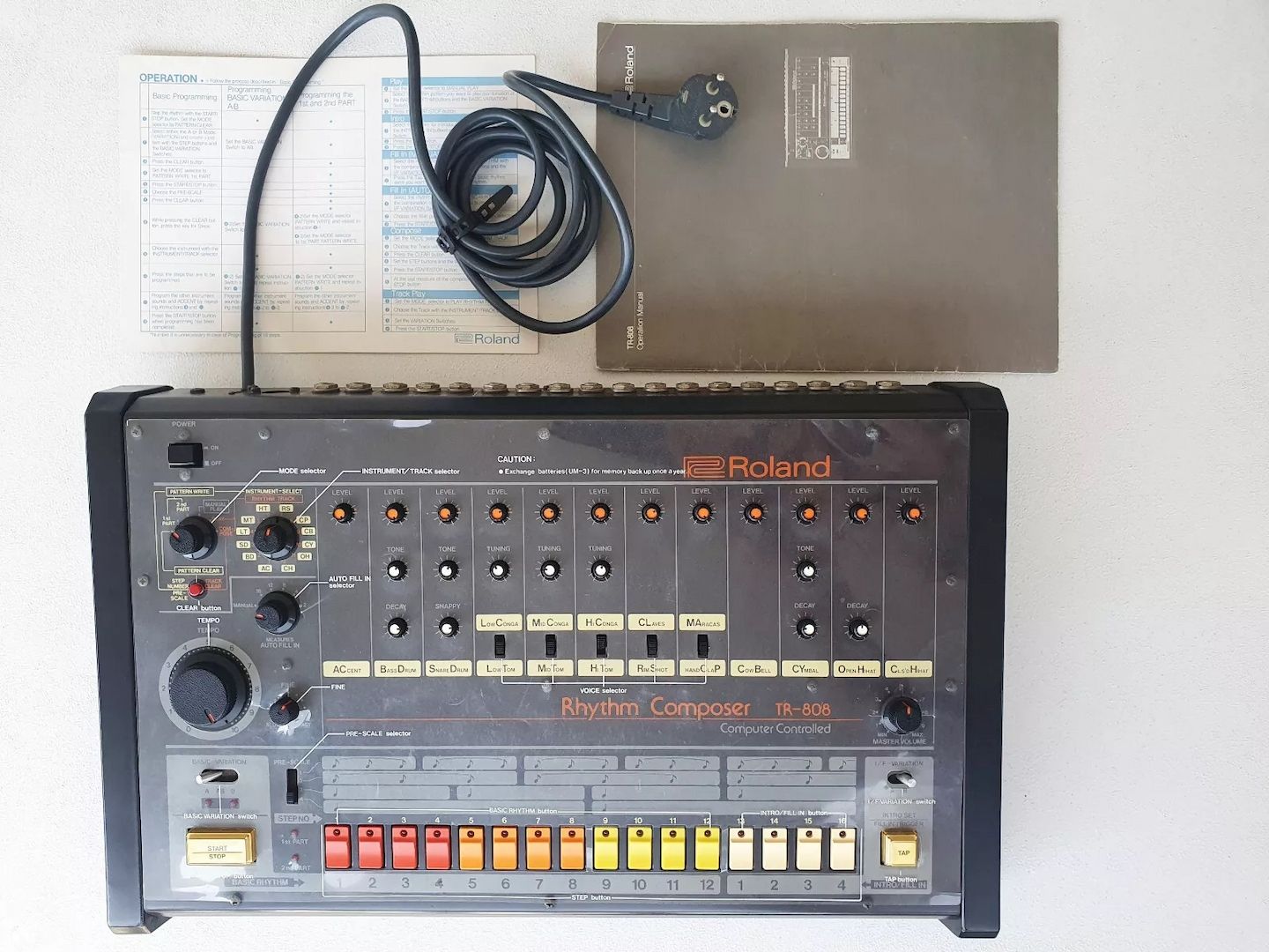 Roland TR-808 Rhythm Composer