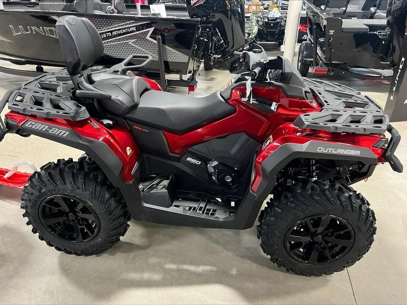 2024 Can-Am Outlander Max XT 850 Camo 2024 Can-Am Outlander Max XT 850 Camo