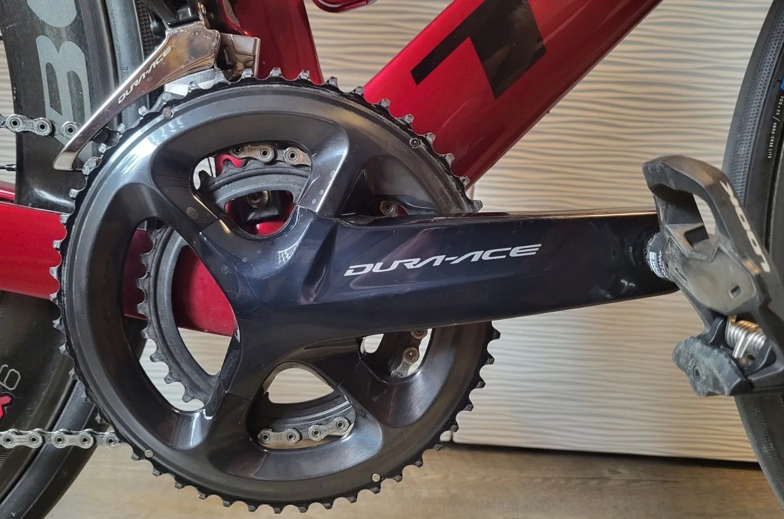 Trek Madone SLR Gen 6 (Aero)