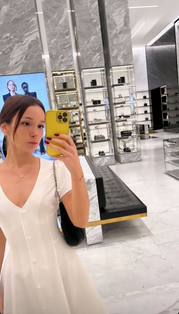 Effretikon, Blondine mit unvergleichlicher Eleganz und Raffinesse!  Privat