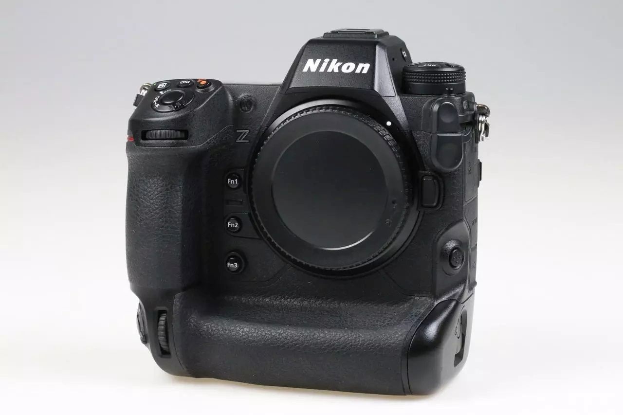 Nikon Z 9 45,7MP Spiegellose Systemkamera