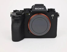 Sony Alpha 1 A1 50MP DSLM ILCE-1 nur ca. 2600 Auslösungen 04/22 OVP