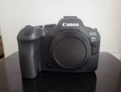 Kamera Mirrorless Canon Body