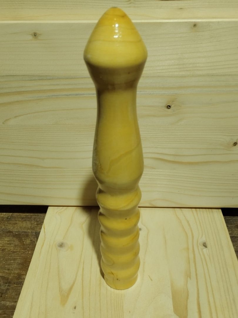 Spitz Dildo mit Griff