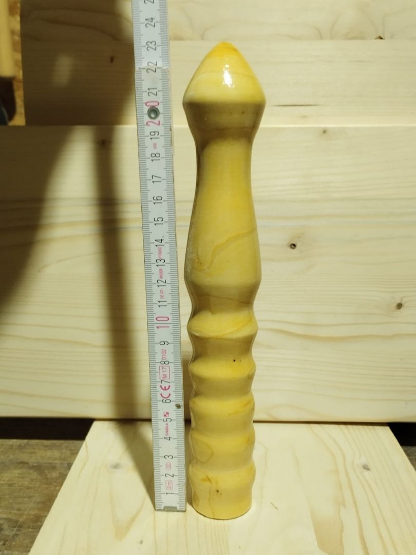 Spitz Dildo mit Griff