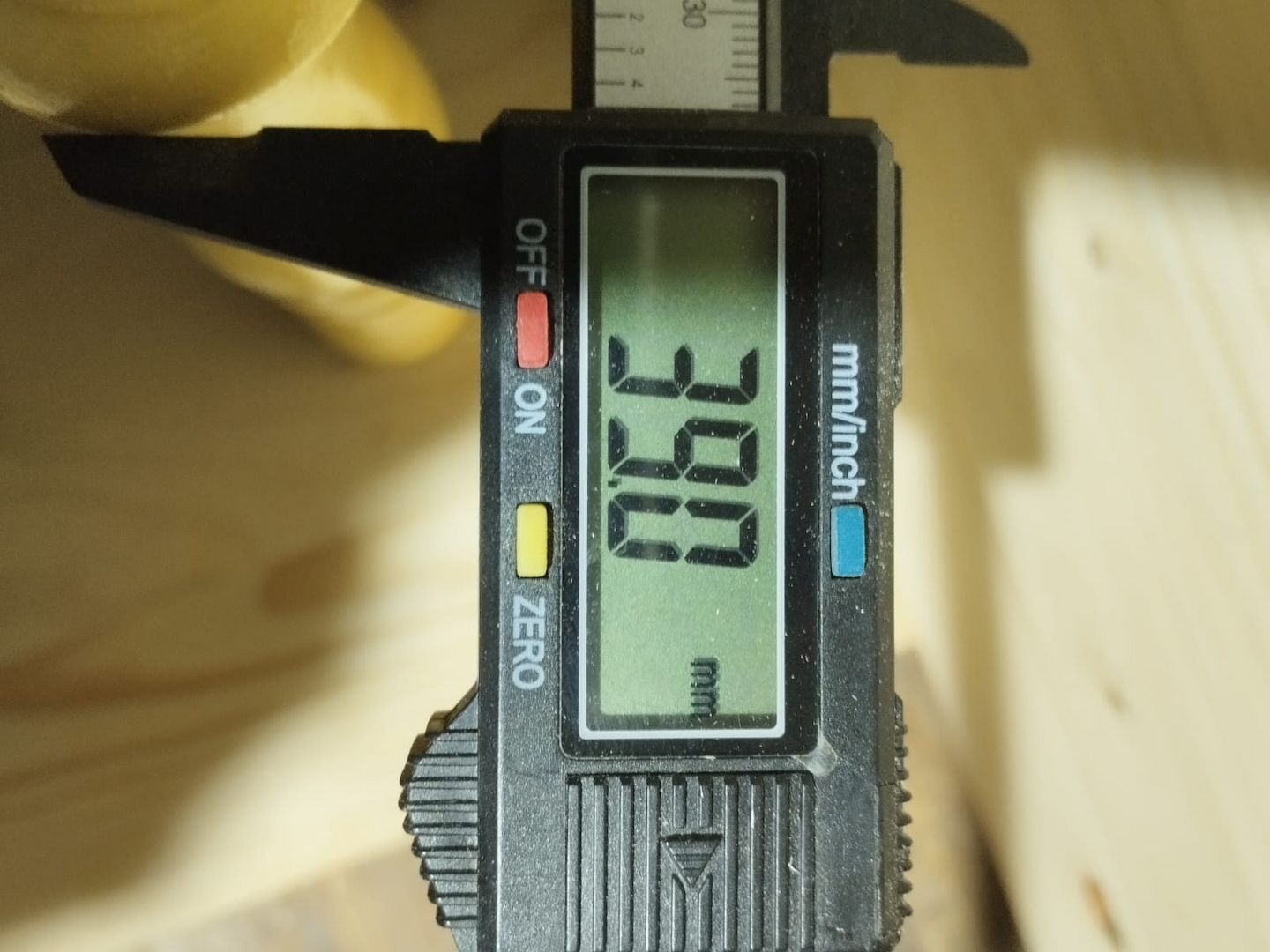 Spitz Dildo mit Griff