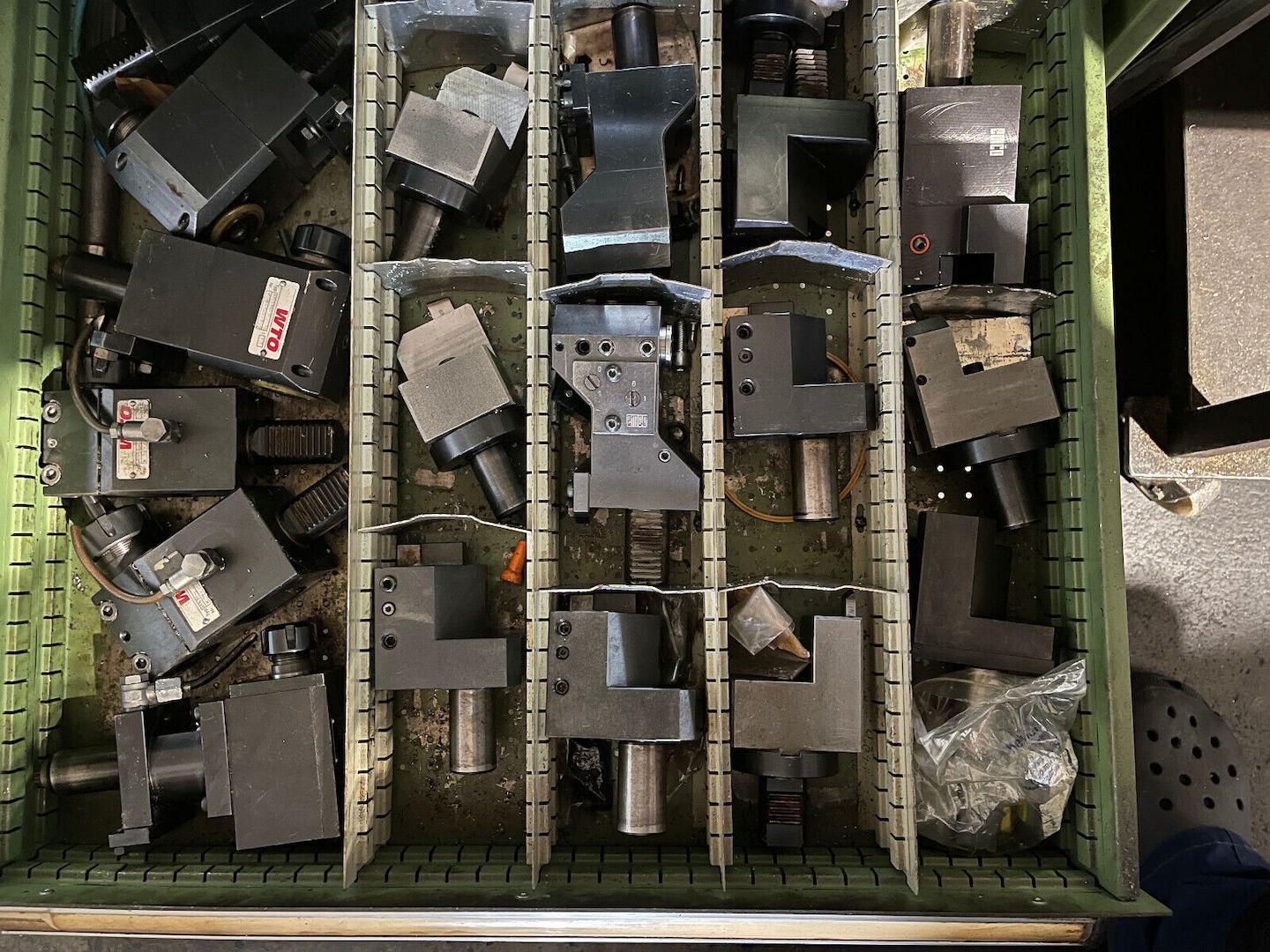 EMCO Turn 465 CNC Drehmaschine 2 Spindeln 2 Revolver