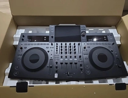 Pioneer opus quad 4-Deck-Controller