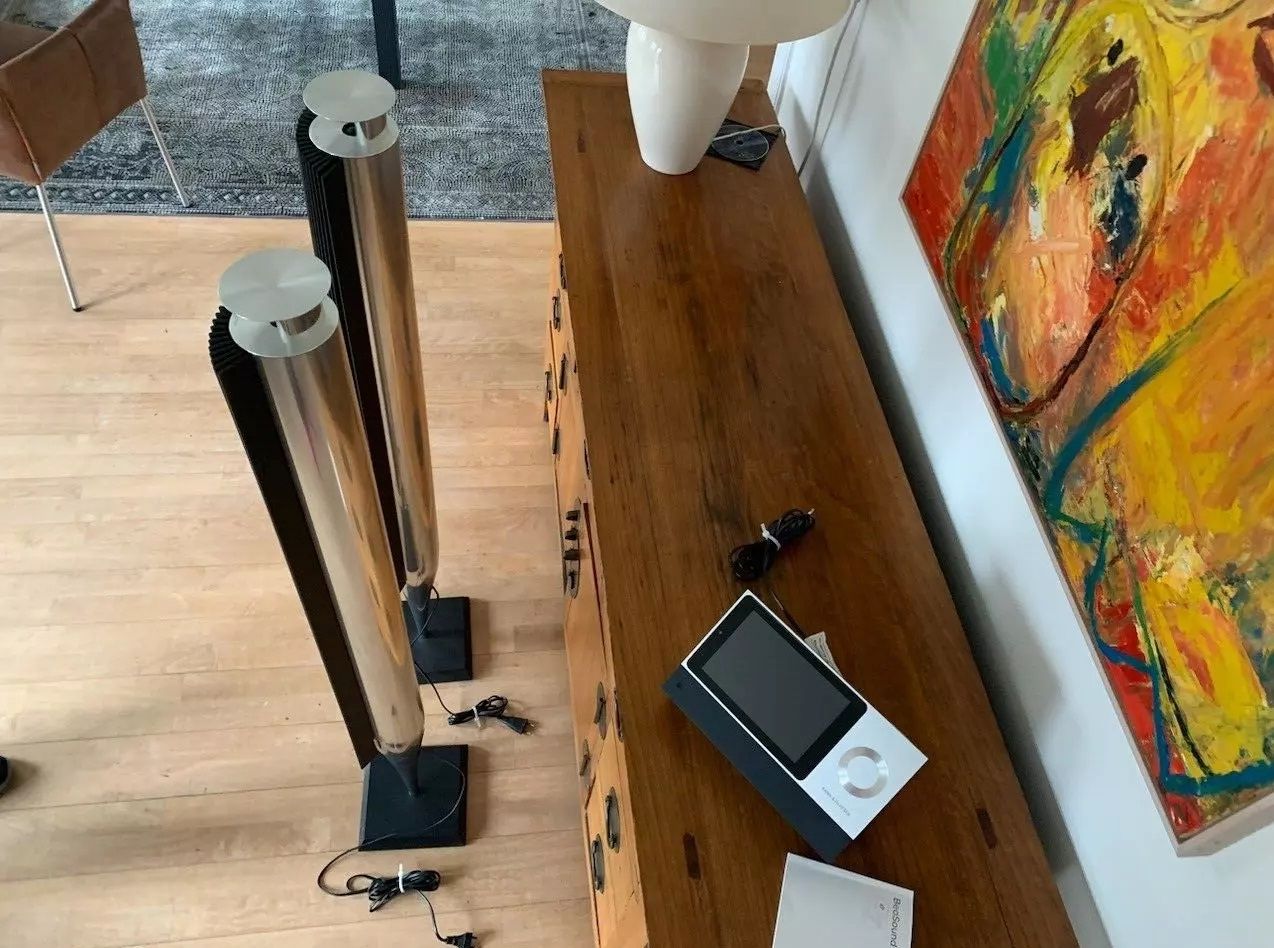 Bang & Olufsen BeoLab 18 + BeoSound Moment  Anlage
