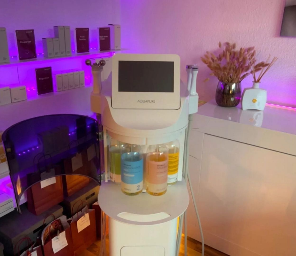 SHR Aquafacial Anti Aging