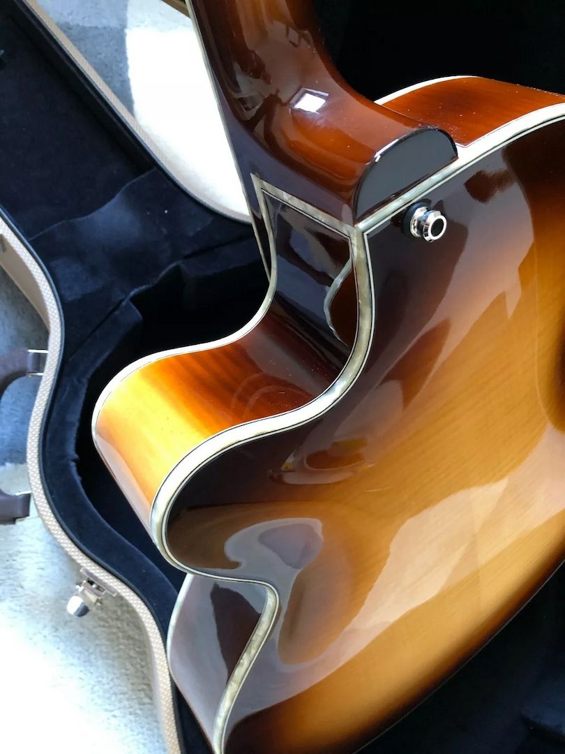 HÖFNER HNC-SB New Committee