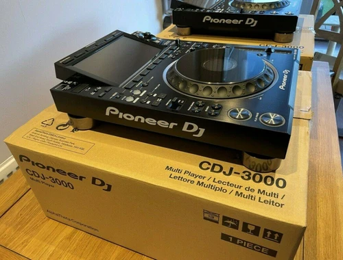 Pioneer CDJ-3000, Pioneer DJM-A9 , Pioneer CDJ-2000NXS2, Pioneer DJM-900NXS2, DJM-V10-LF,  DJM-S11