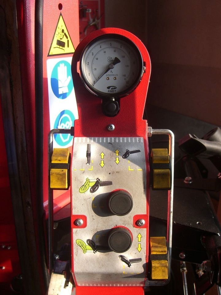 Butler KENDO 30 Reifenmontiermaschine