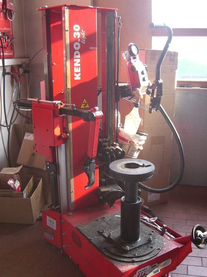 Butler KENDO 30 Reifenmontiermaschine