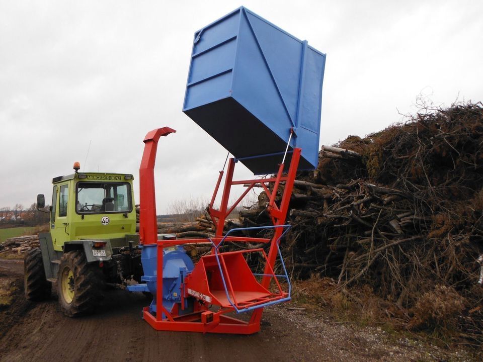 Hackschnitzel Holzhäcksler Sasmo HP21 Schneckenhäcksler Holzvergaser Forst Hack