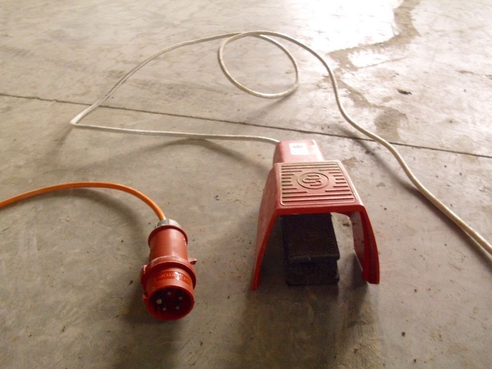 Hambi Baustahlmatten Hambi-Biegemaschine Typ KSE 303 - V