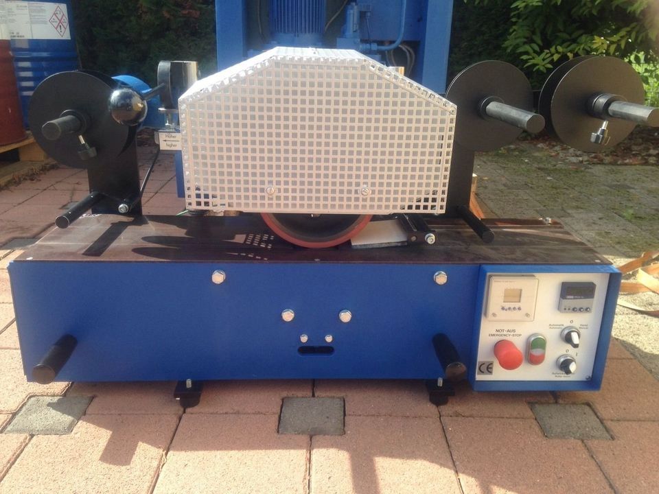 Heißprägemaschine mit Prägepresse und Koltzwerkzeug von Utsch