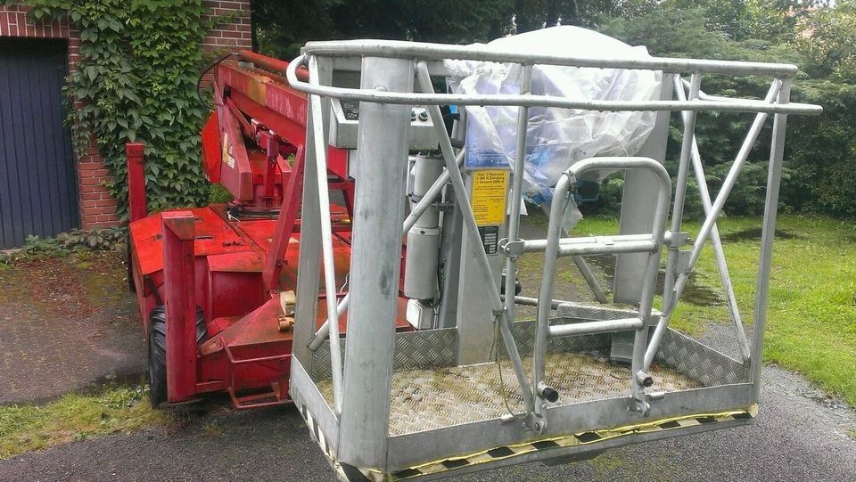 Hubarbeitsbühne Steiger Arbeitsbühne der Firma Rothlehner 18 Meter