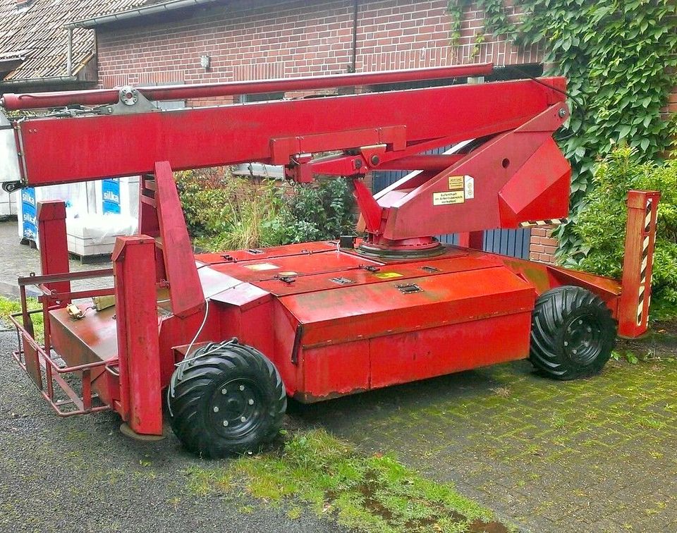 Hubarbeitsbühne Steiger Arbeitsbühne der Firma Rothlehner 18 Meter