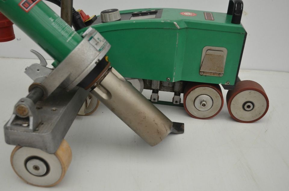 Leister Heissluft Schweissautomat Varimat V 2 Gerätebox 400V 5.7 KW