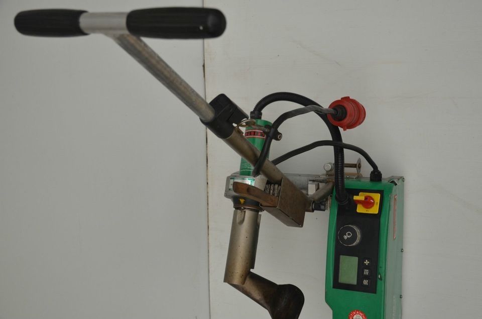 Leister Heissluft Schweissautomat Varimat V 2 Gerätebox 400V 5.7 KW