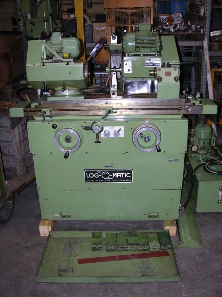Log- o- matik Rundschleifmaschine NC gesteuert