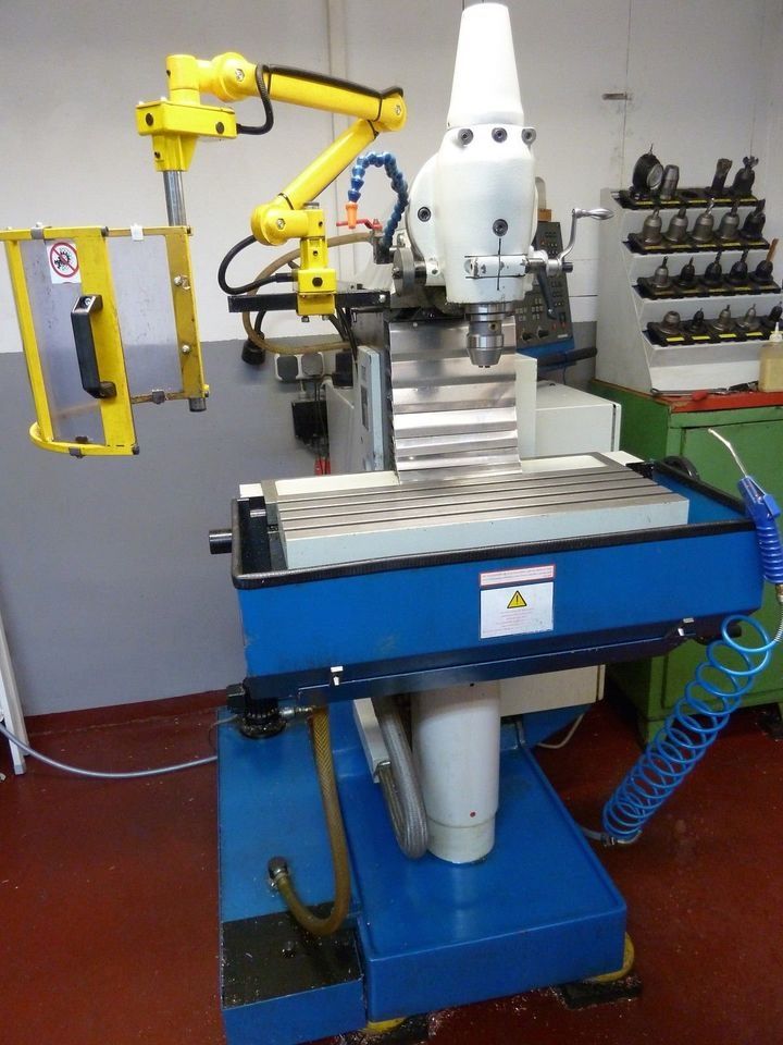 Macmon Universalfräsmaschine mit Heidenhain TCN 124