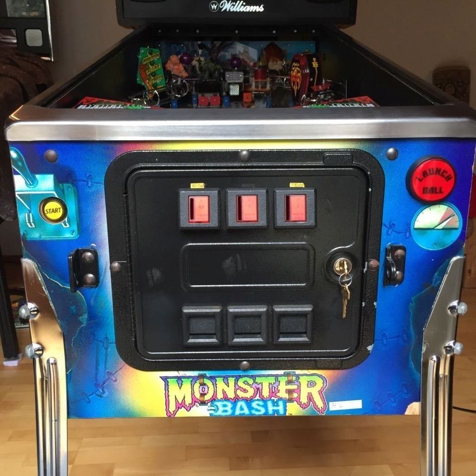 Monster Bash Flipper