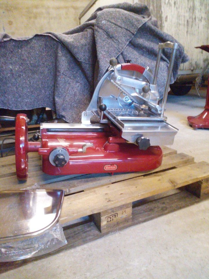 Orginal Berkel E115 auf sockel, Aufschnittmaschine, Schwungradmaschine