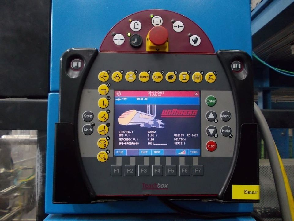 Roboter Wittmann W 621 - 1629 mit folgenden Daten HUB X -550 Y -1000 Z -3000