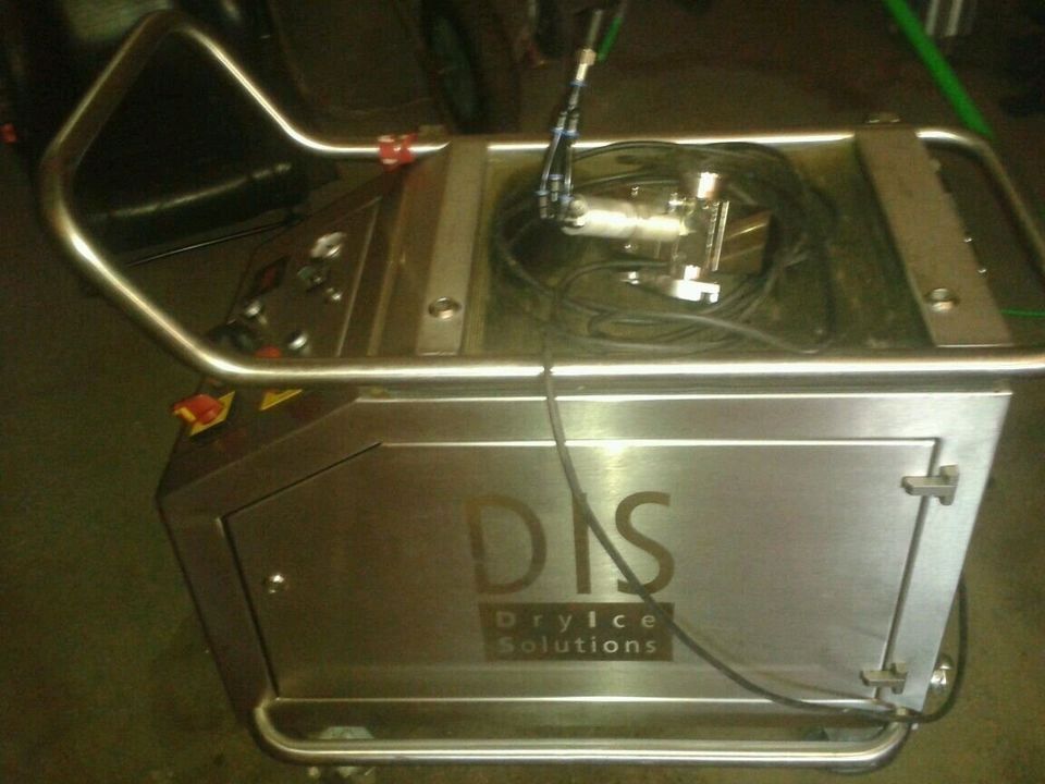 Trockeneisstrahlgerät DIS Mini E-Jet, Zweischlauchsystem mit 67 Betriebsstunden